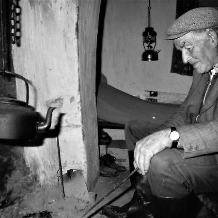 Teach Roisin-Traditional Irish Holiday Cottage In Malin Head. 외부 사진