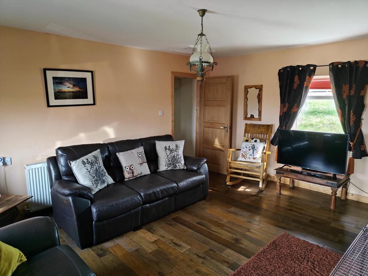 Teach Roisin-Traditional Irish Holiday Cottage In Malin Head. 외부 사진